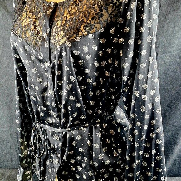 Guess Elegant Floral Lace Black White Satin Button Up Blouse with Belt L - Picture 2 of 4
